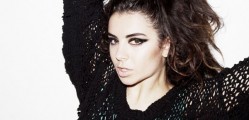 Charli XCX 600 (Crop)