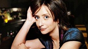 Popdose at Kirkus Reviews: Rachel Dratch, “Girl Walks into a Bar”