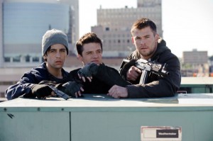 Josh-Peck-Josh-Hutcherson-and-Chris-Hemsworth-in-Red-Dawn-2012-Movie-Image-600x399 The one with the beenie.