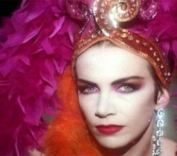 annie-lennox-why