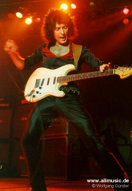 images144632_Stratocaster_Blackmore_Ritchie[1]