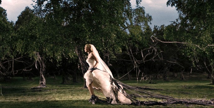photo-melancholia-2011-5