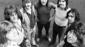 10 Songs to Make You Love Chicago (the Band)