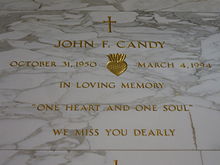 220px-John_Candy's_grave