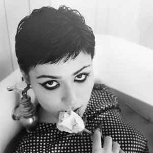 Gabriella Cilmi Rose 600