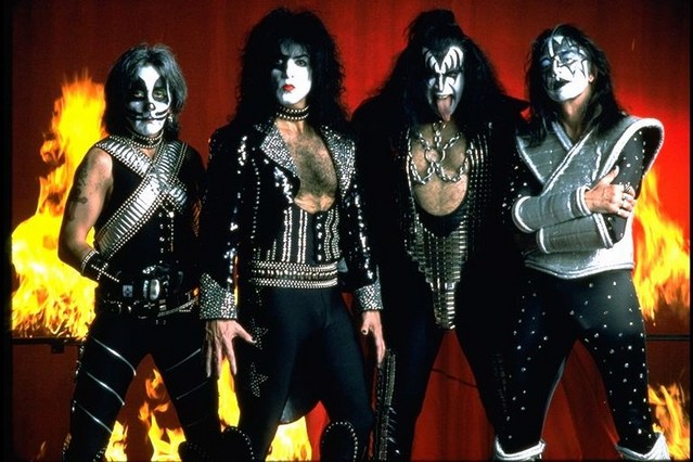 KISS 1996